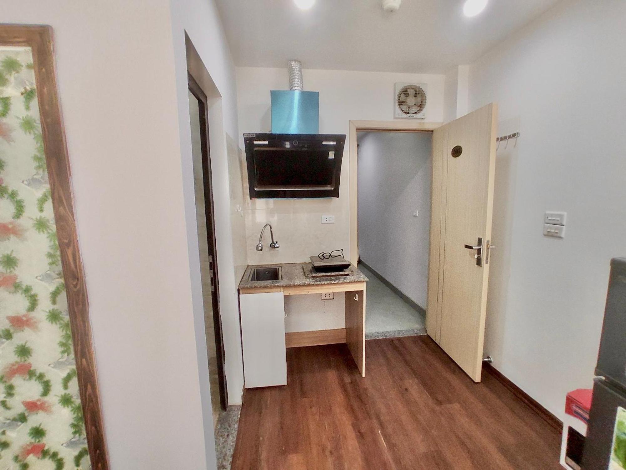 Era Apartment Ham Long Hanoi Exterior foto