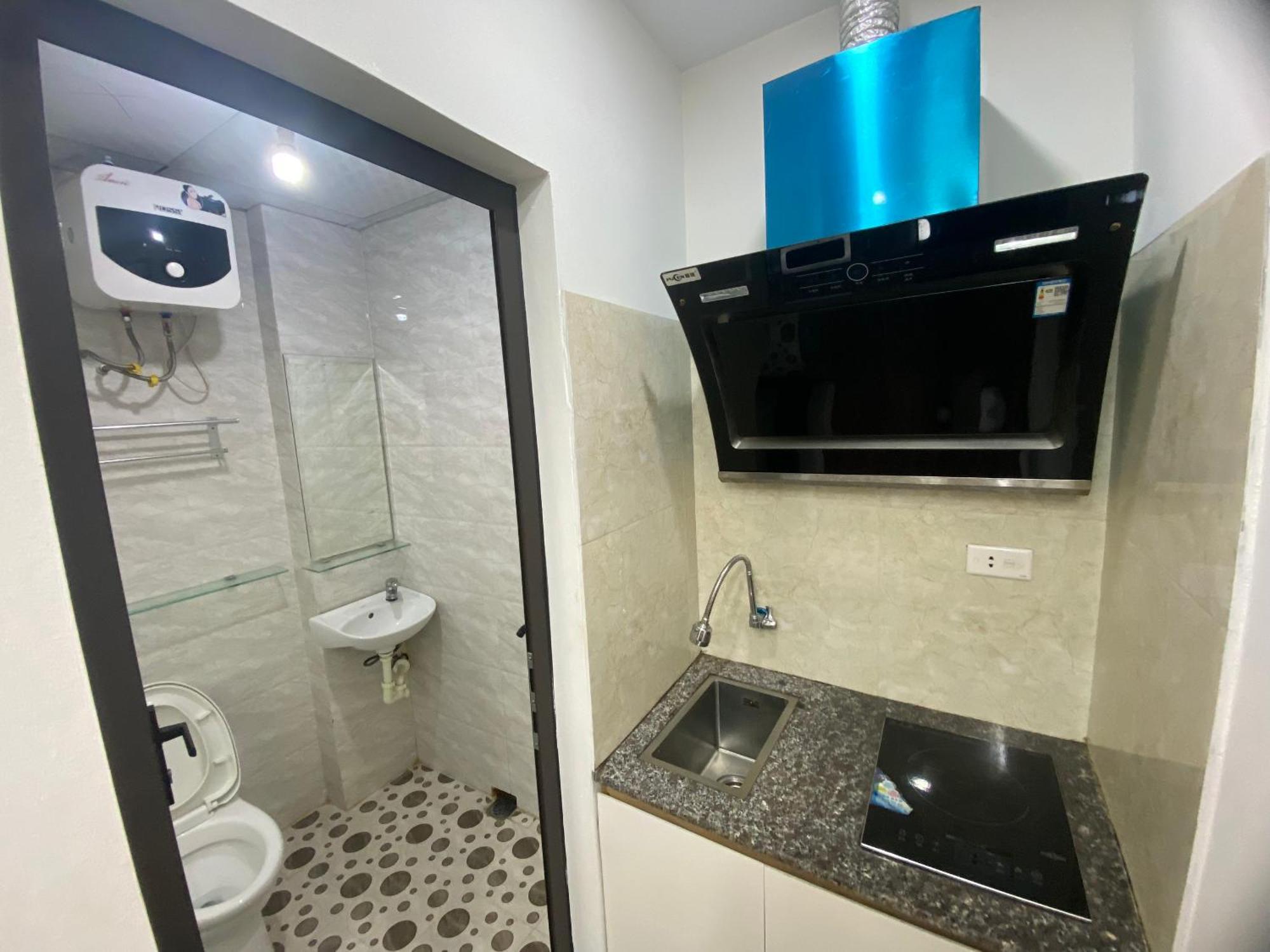 Era Apartment Ham Long Hanoi Exterior foto